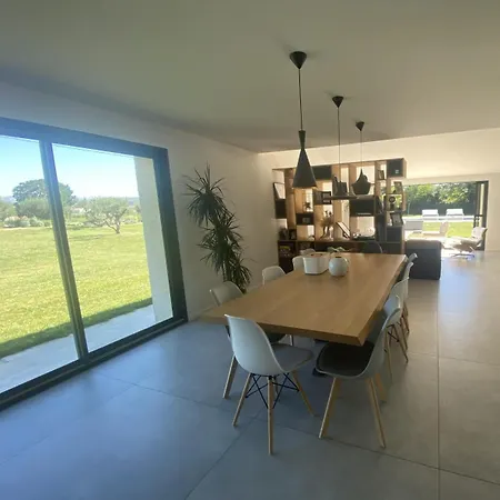 La Ferme, Propriete D'exception